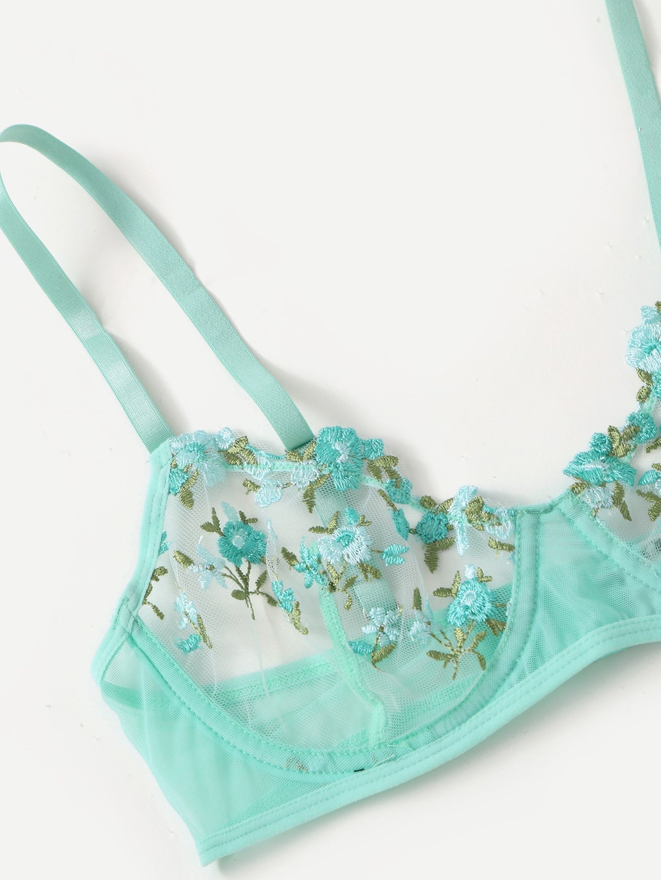 Ensemble soutien-gorge et string fleuris transparents Lila